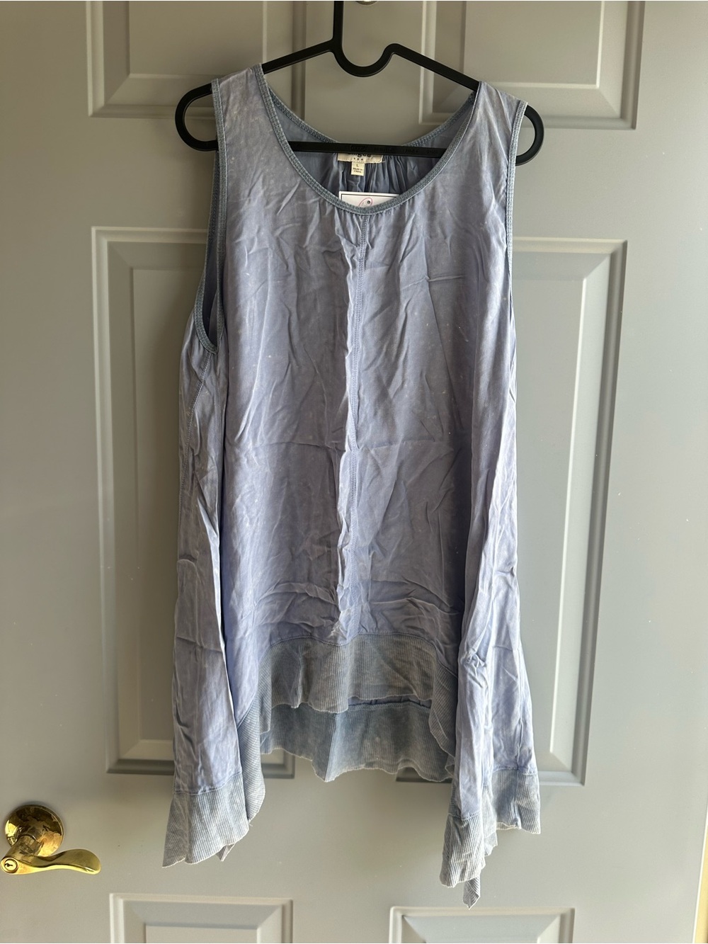 Umgee Sky High Low Tank in Light Blue